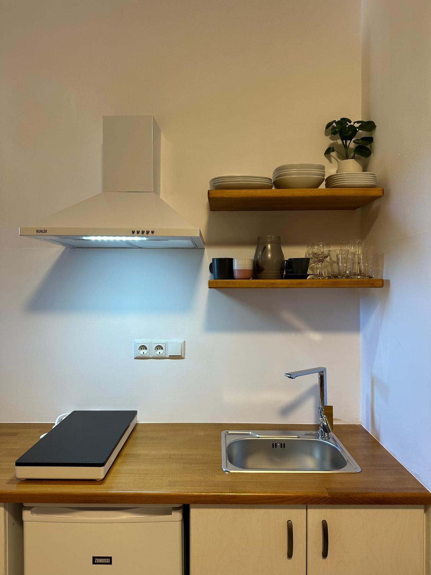 Papanestoras Apartments Kardhamili Ngoại thất bức ảnh