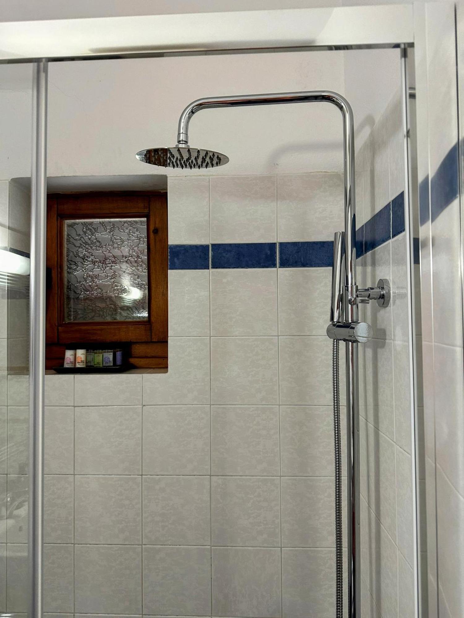 Papanestoras Apartments Kardhamili Ngoại thất bức ảnh